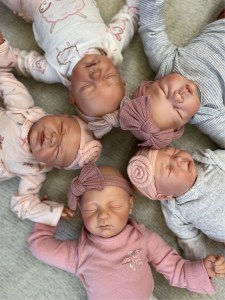 5 for 4 ~ 19-20 Inch Asleep Therapy Dolls